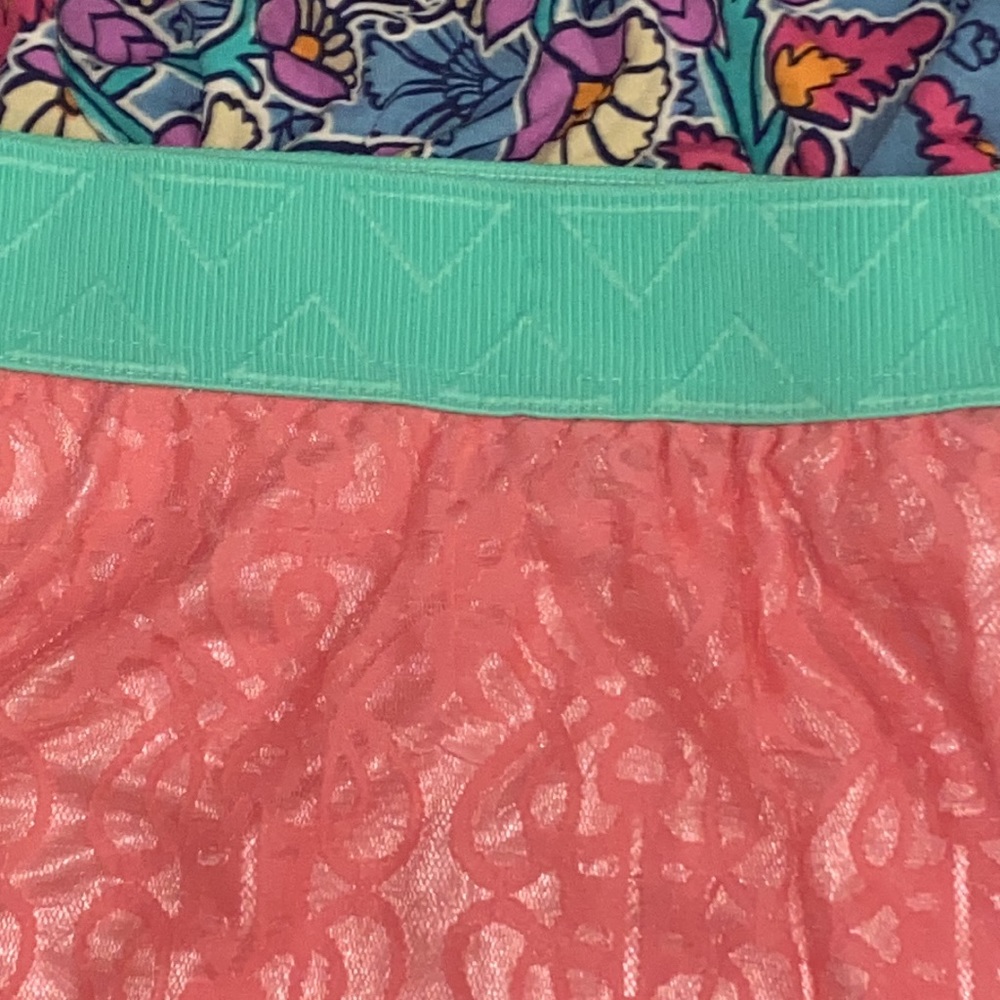 Lularoe Gigi (Xs) And Lola (Xs) Outfit View 2
